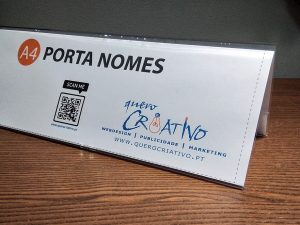 Suporte plástico para nome (A4)